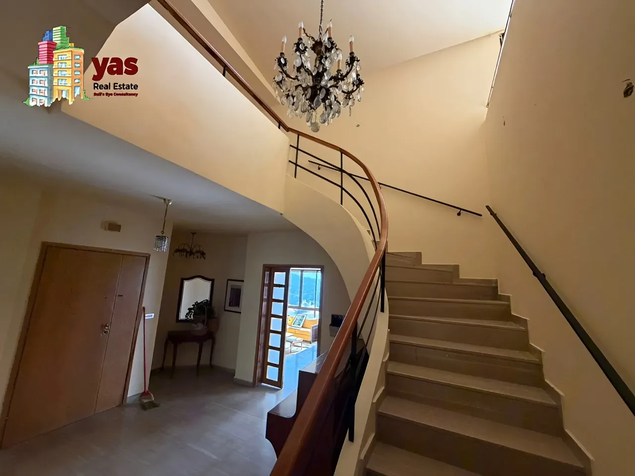 Apartment for Sale in Ballouneh