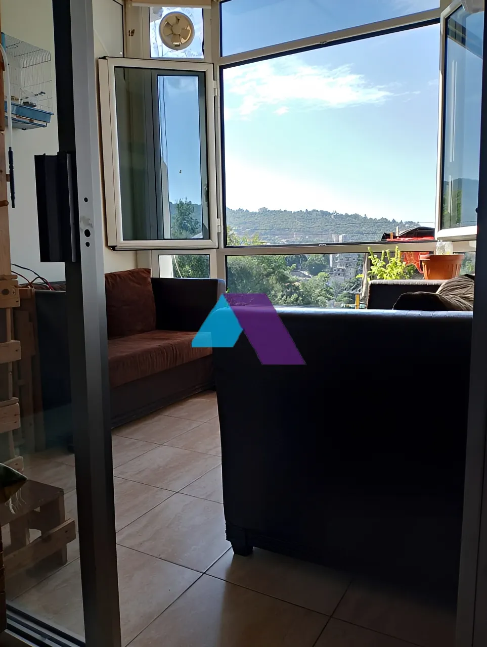 Apartment for Sale in Aachqout - 2 bed, 1 bath