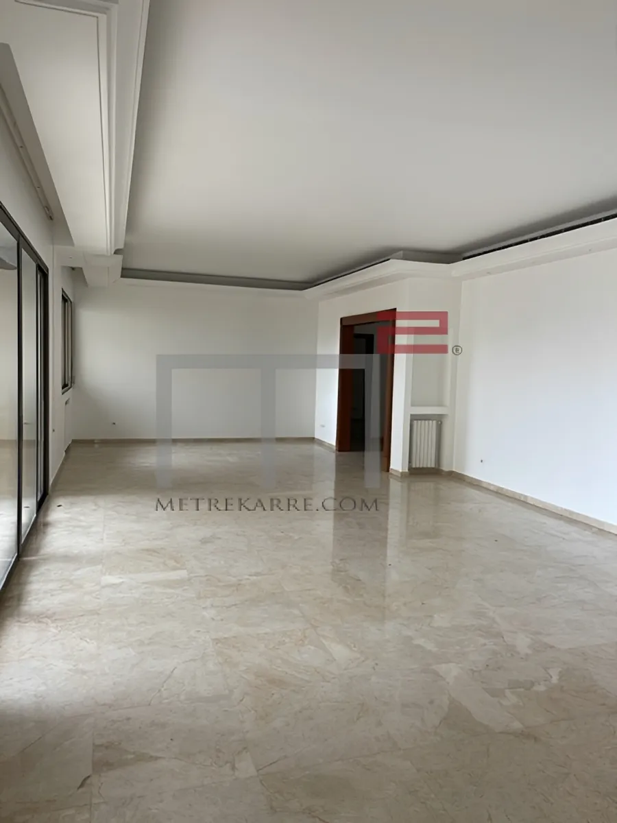 Apartment for rent in Furn El Hayek