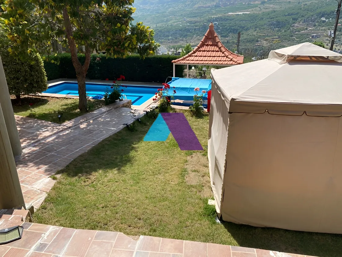 Villa for Sale in Hrajel - 5 bed, 6 bath