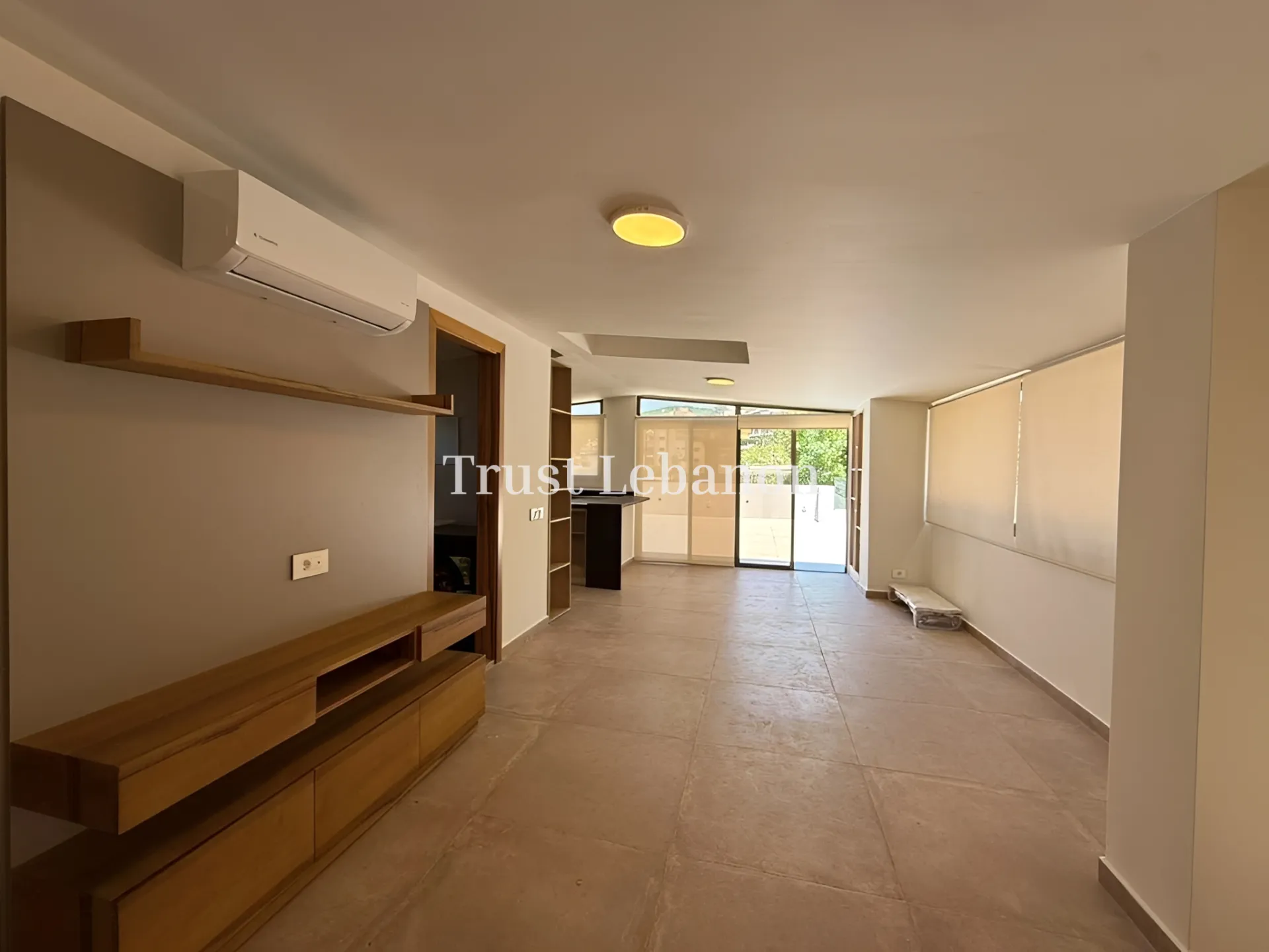 Apartment for rent in Broummana, Lebanon - 1 bed, 1 bath