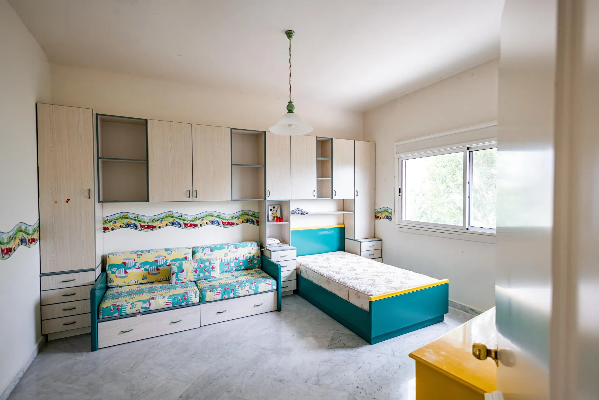 Apartment for Sale in Ashqout - 4 bed, 5 bath