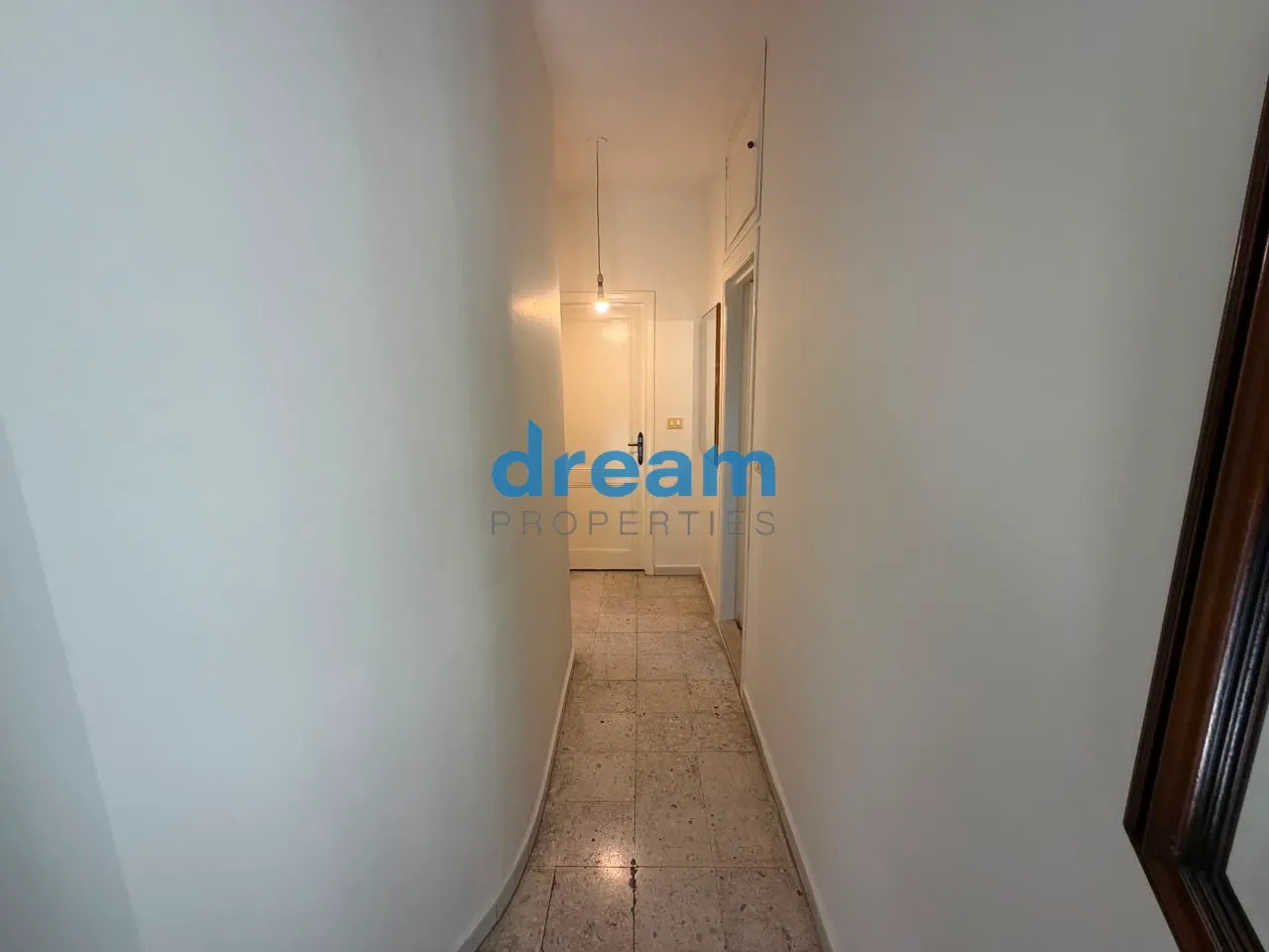 Apartment for sale in Ras Al Naba'a, Beirut, Lebanon - 3 bed, 2 bath