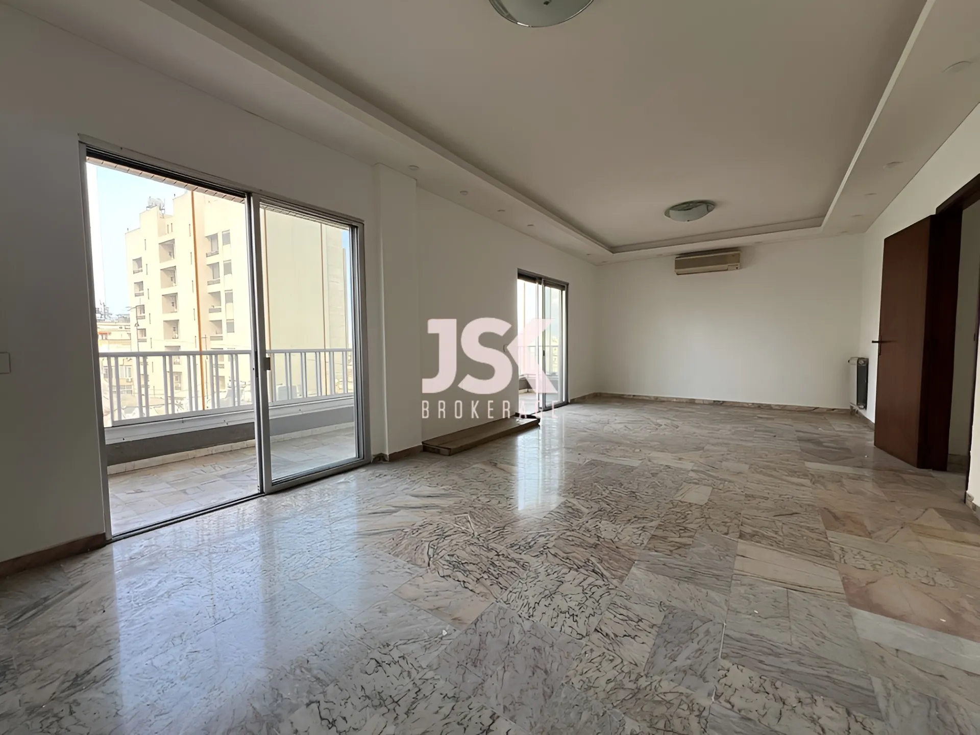 Apartment for Rent in Achrafieh - 3 bed, 3 bath