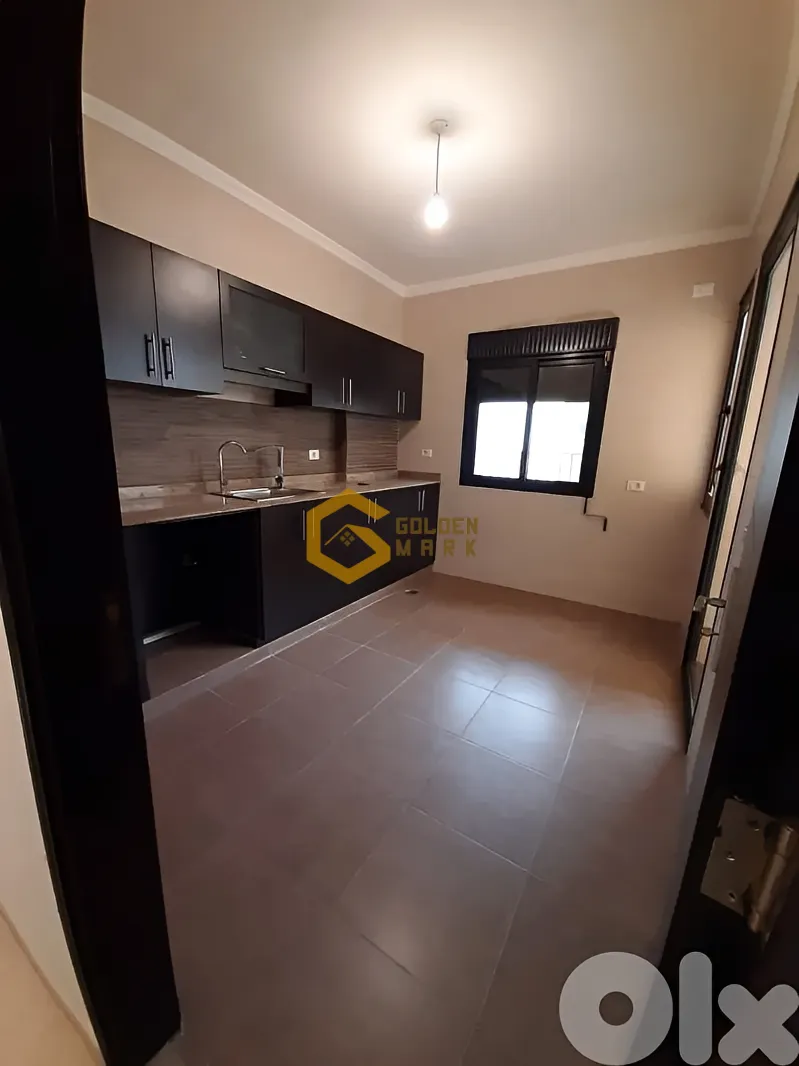 Apartment for Sale in Ras Al Naba'a, Beirut - 3 bed, 3 bath