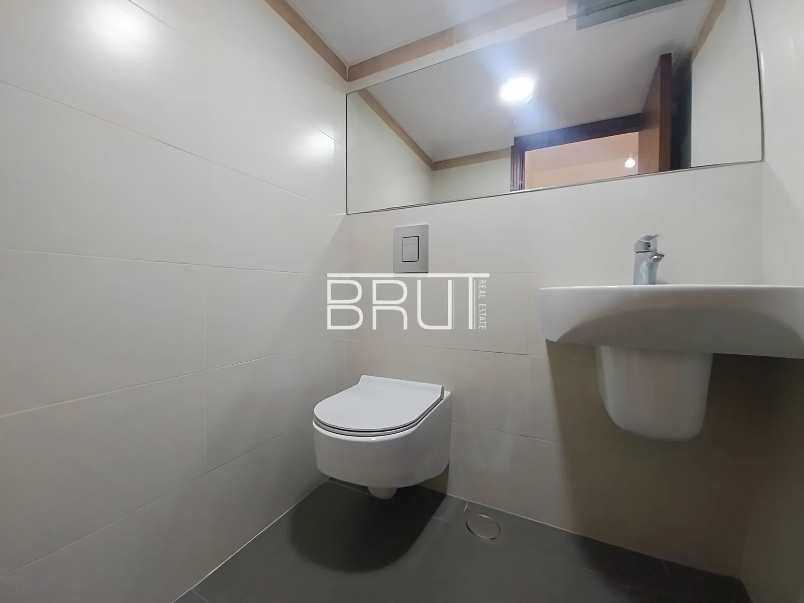 Apartment for Sale in Zouk Mikael