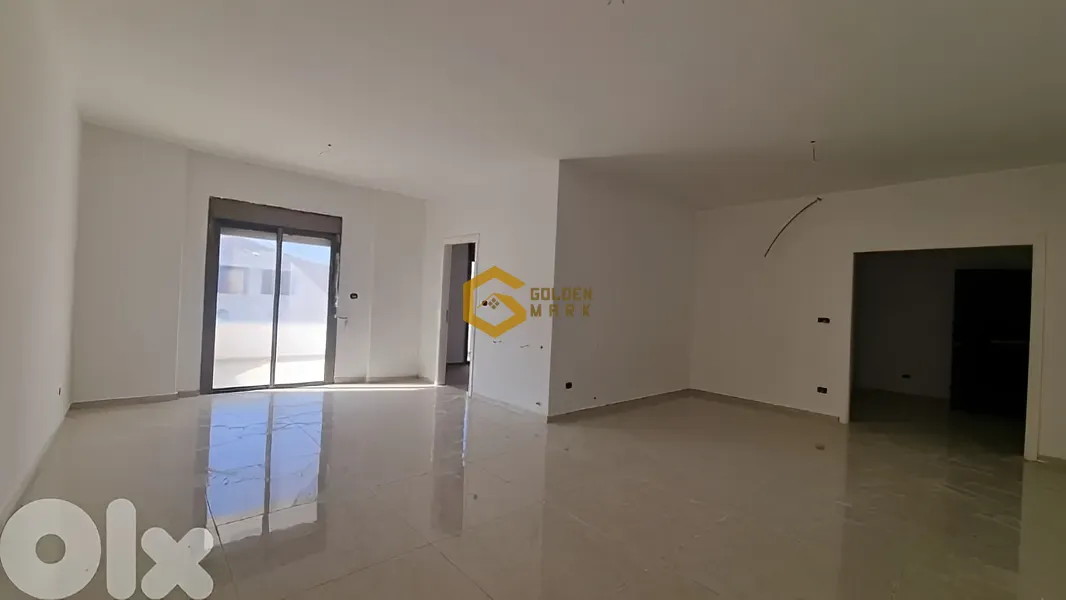 Apartment for Sale in Qornet El Hamra