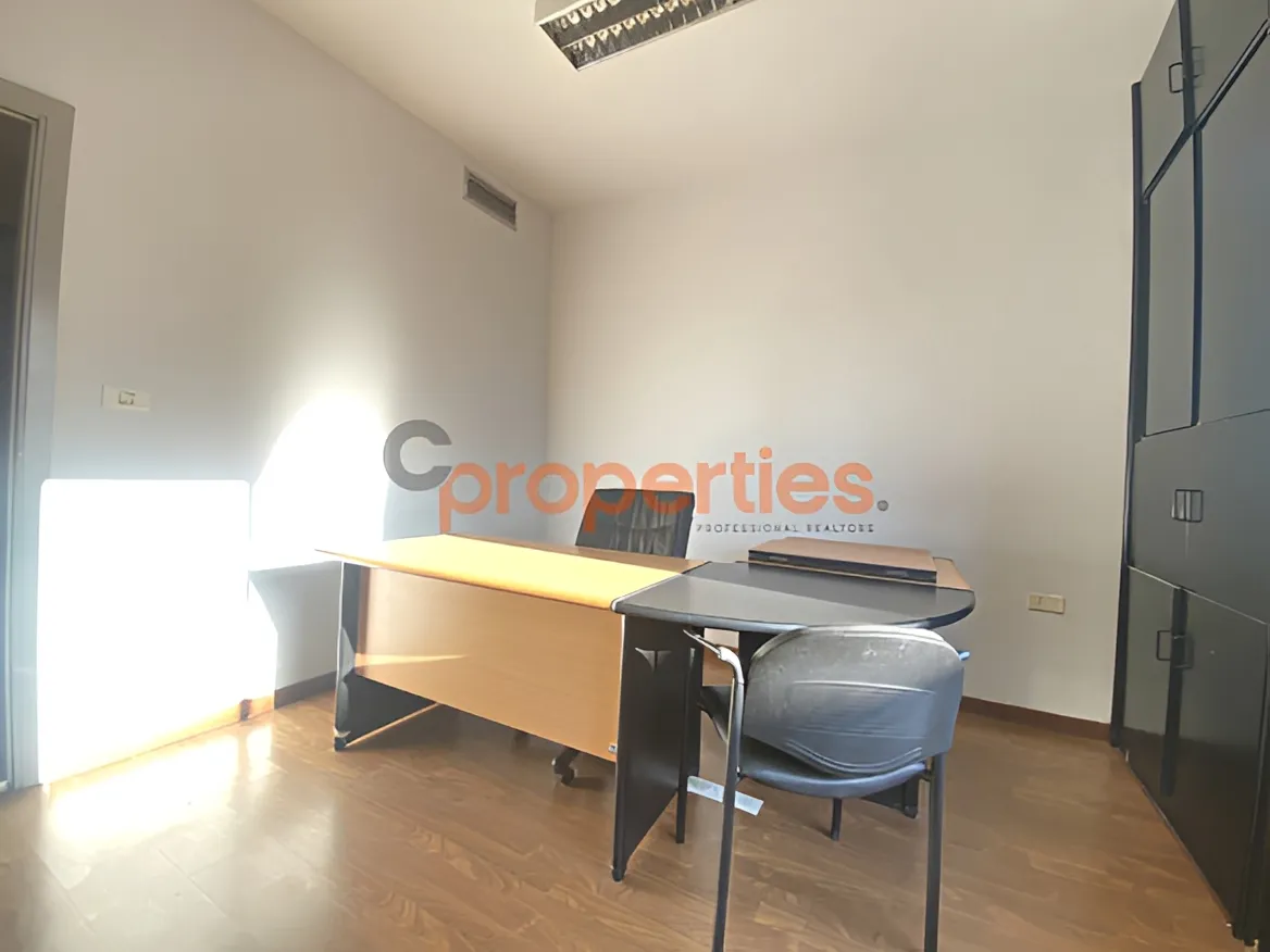 Office for Rent in Zalqa