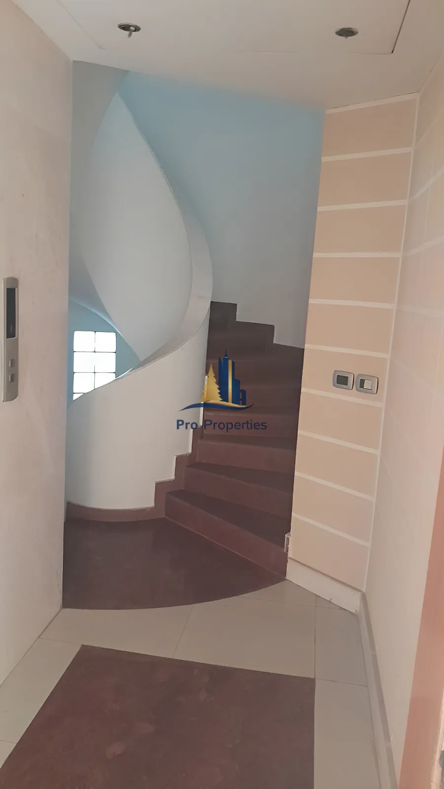 Apartment for rent in Ramleh Al Bayda
