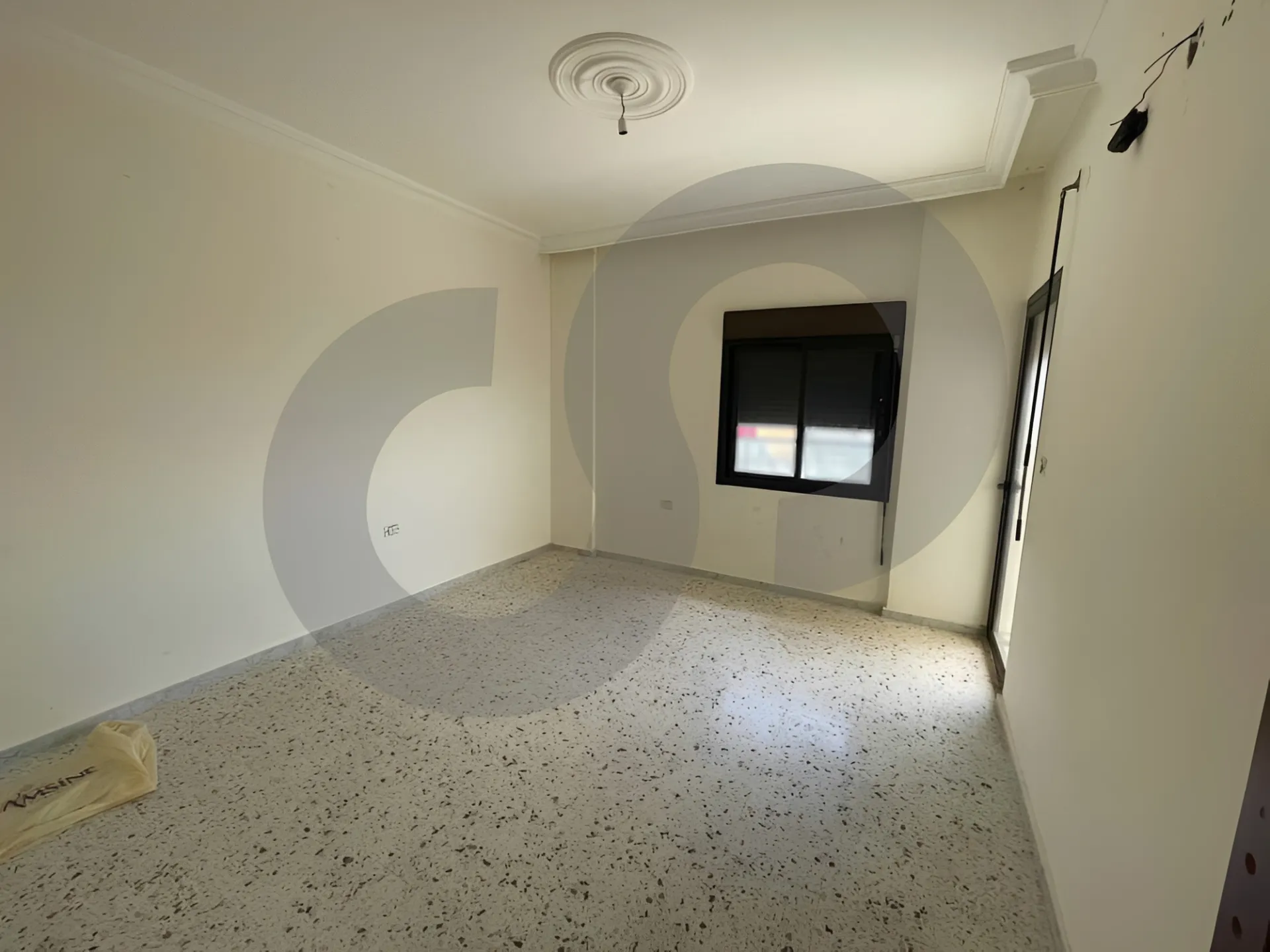 Apartment for Sale in Khaldeh