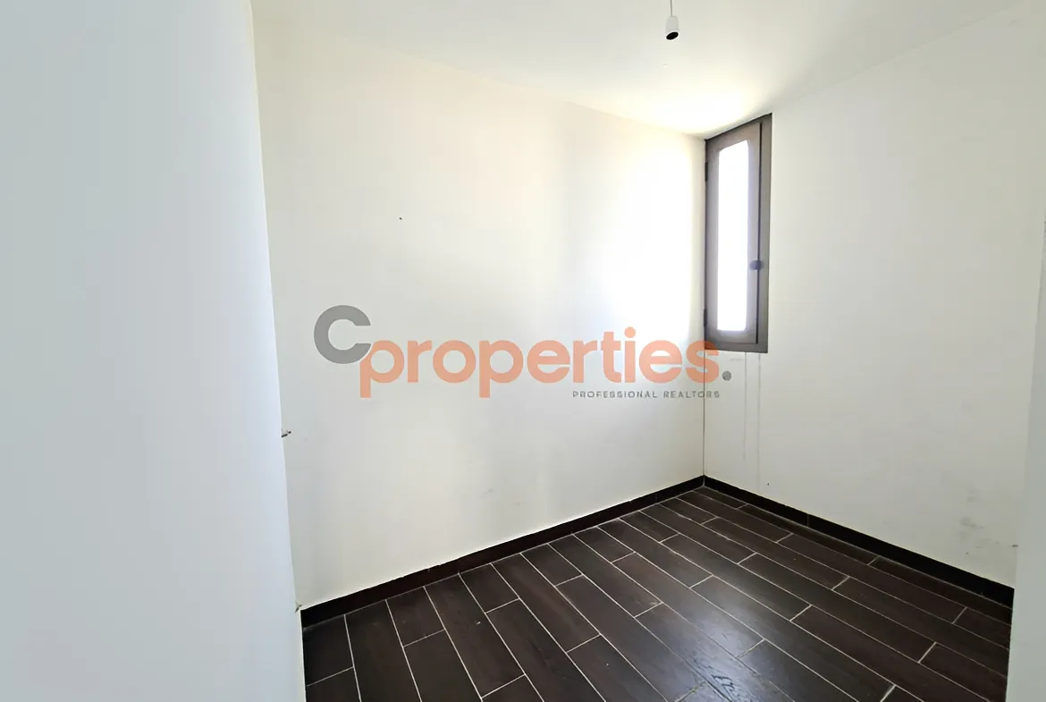 Apartment for Sale in Halat