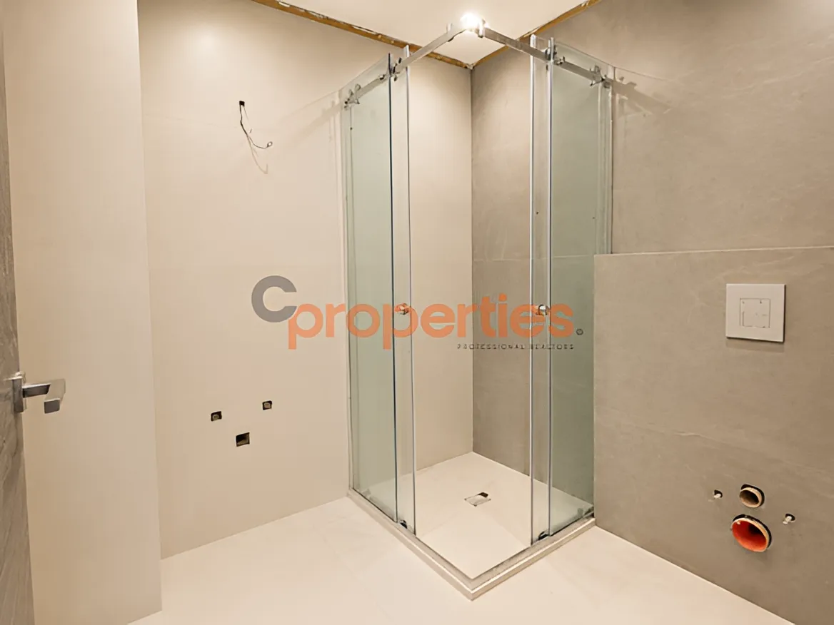 Apartment for Sale in Fanar - 5 bath