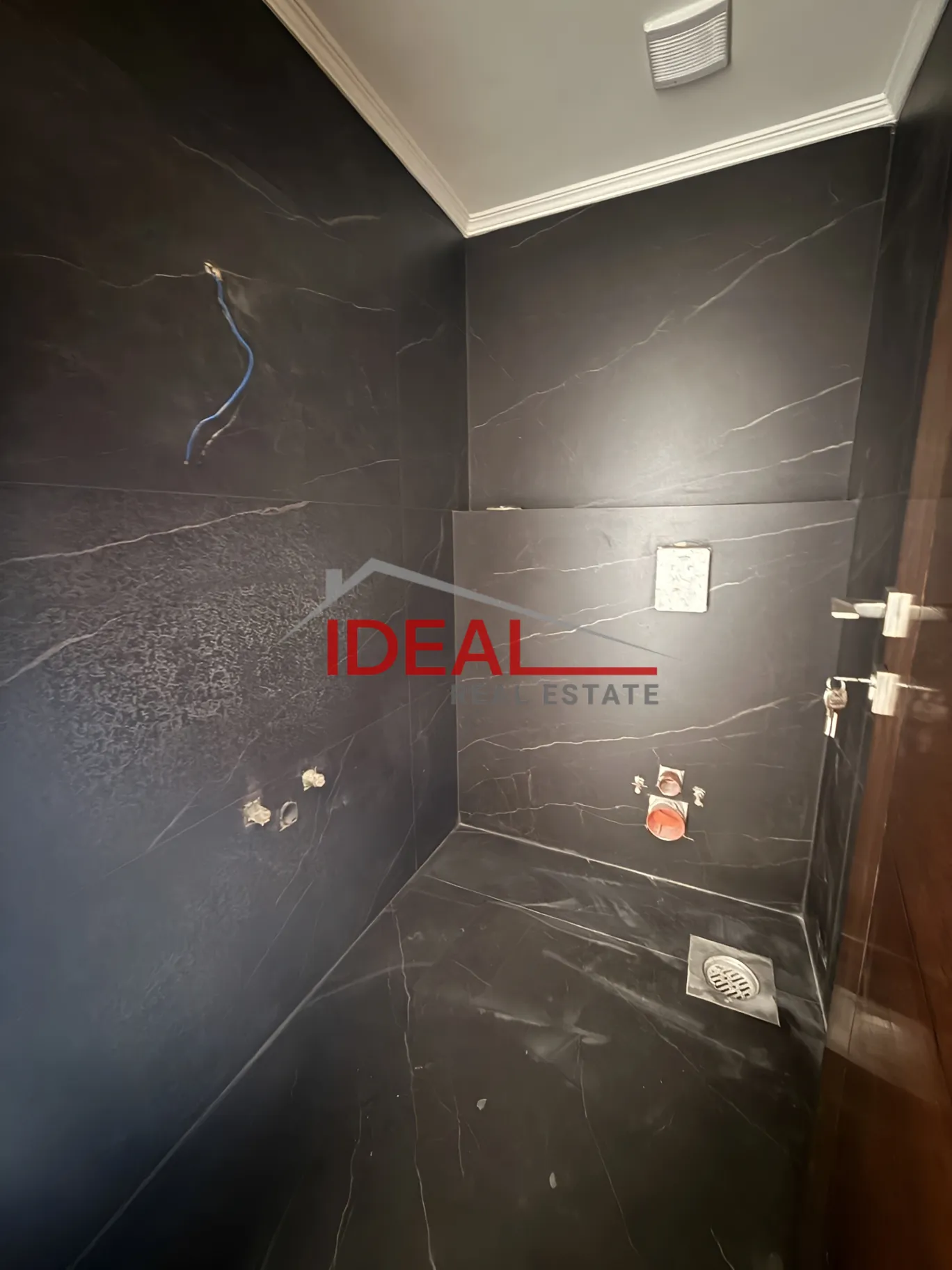Duplex for sale in Aaoukar, Lebanon - 3 bed, 4 bath