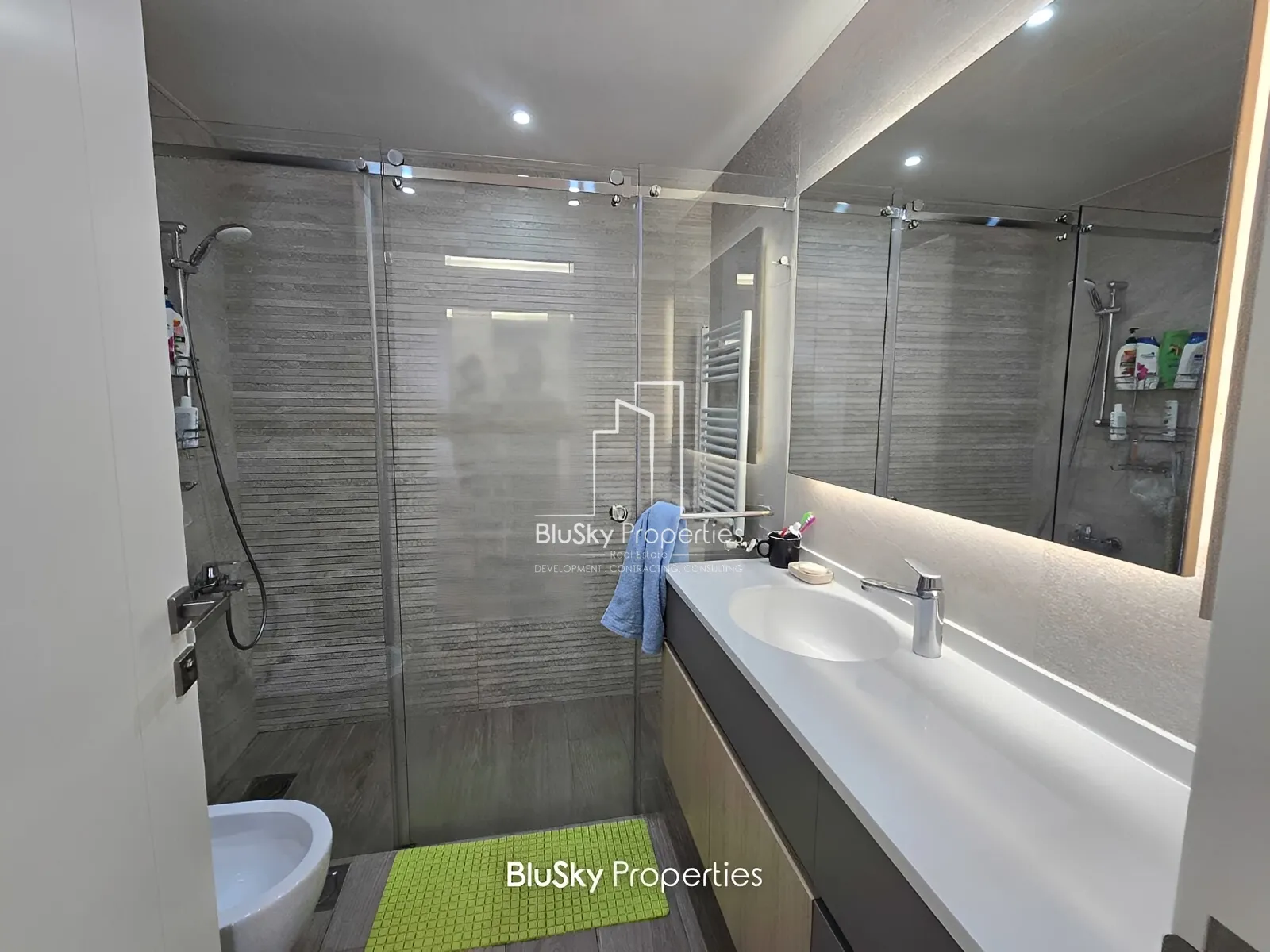 Apartment for Sale in Monteverde