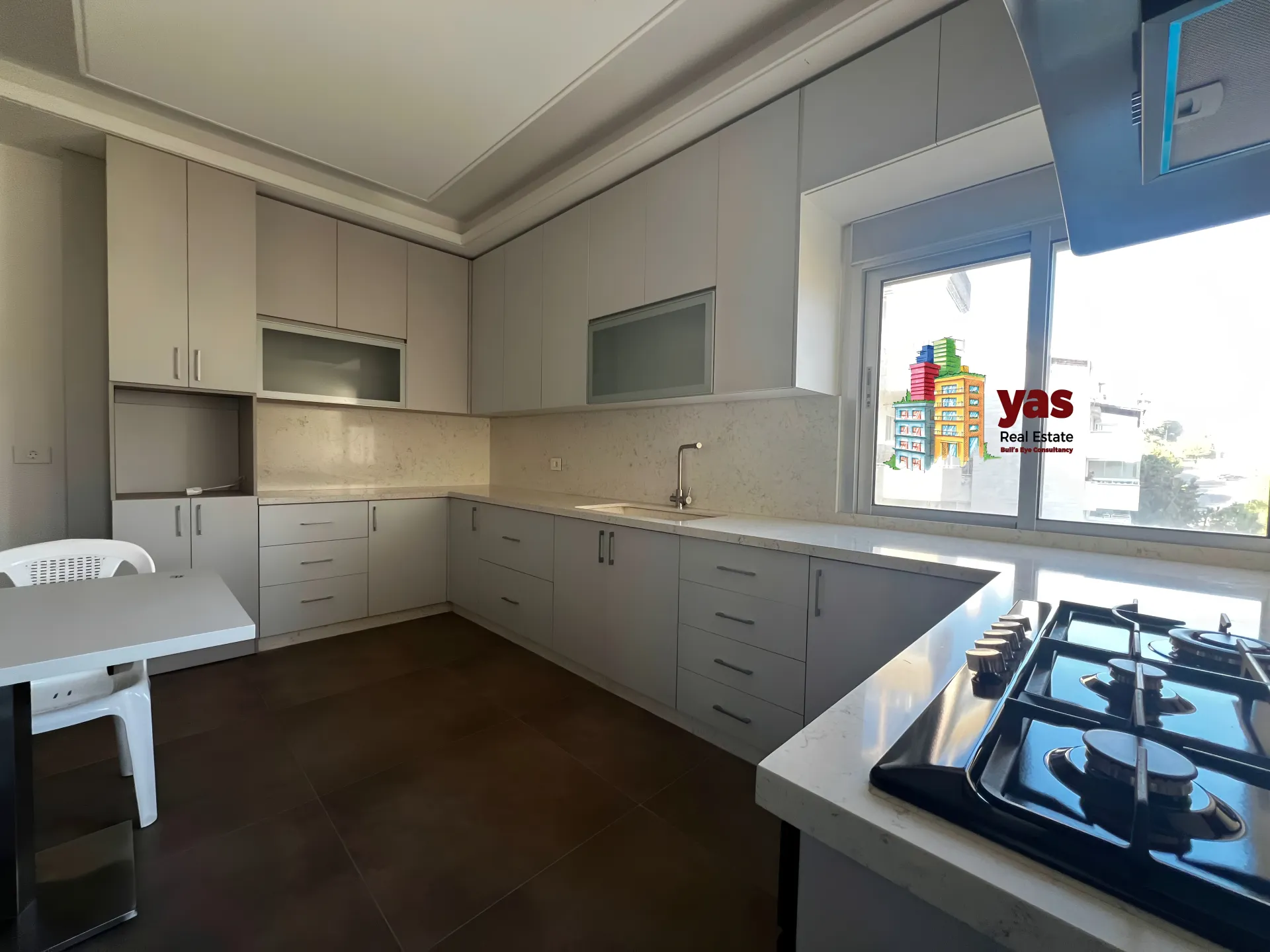 Apartment for Rent in Ballouneh