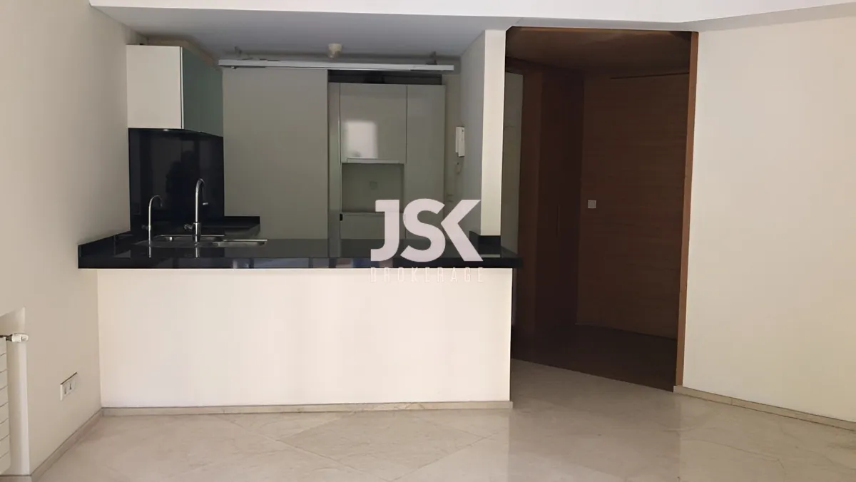 Apartment for Rent in Wadi Abou Jmiel, Downtown, beirut - 1 bed