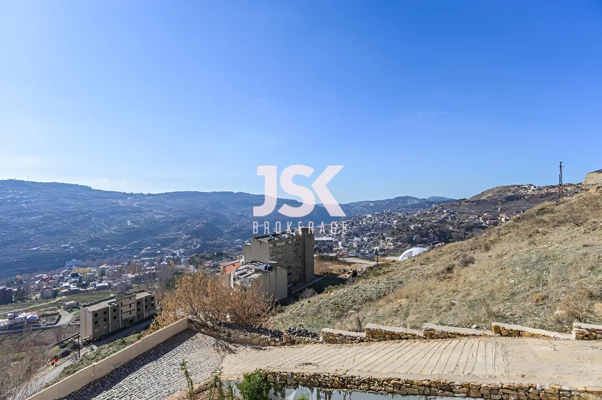 Chalet for Sale in Faraiya - 1 bed, 1 bath