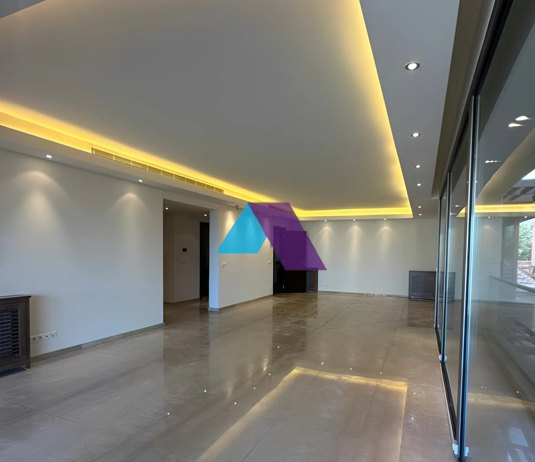 Apartment for Sale in Saifi Village