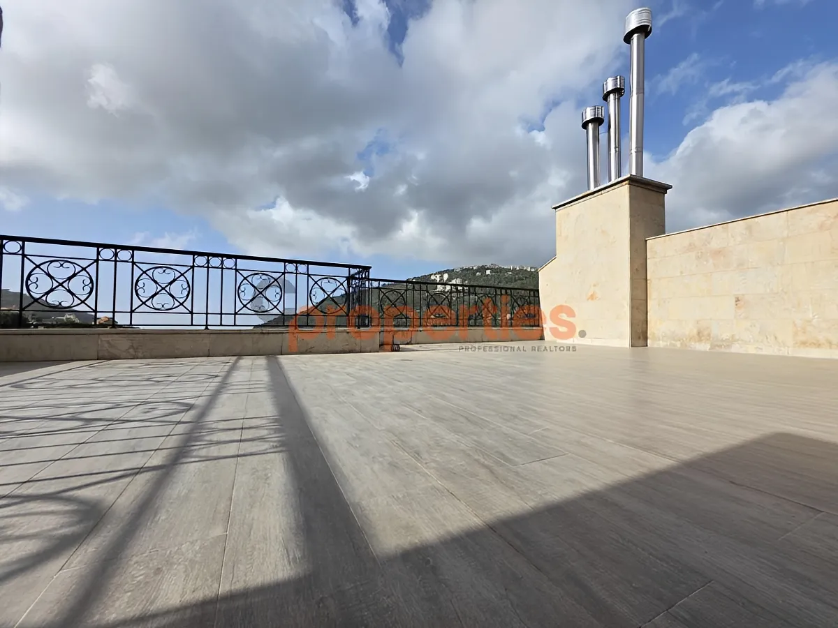 Duplex for Sale in Baabdat