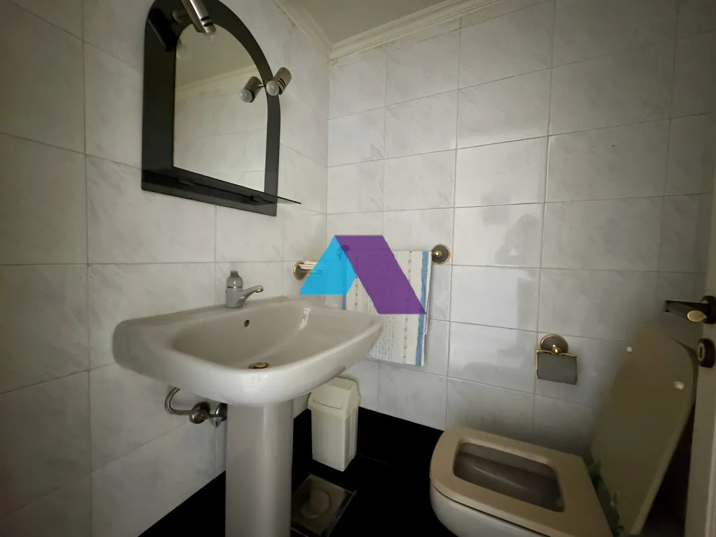 Residential Building for sale in Bouar, Lebanon