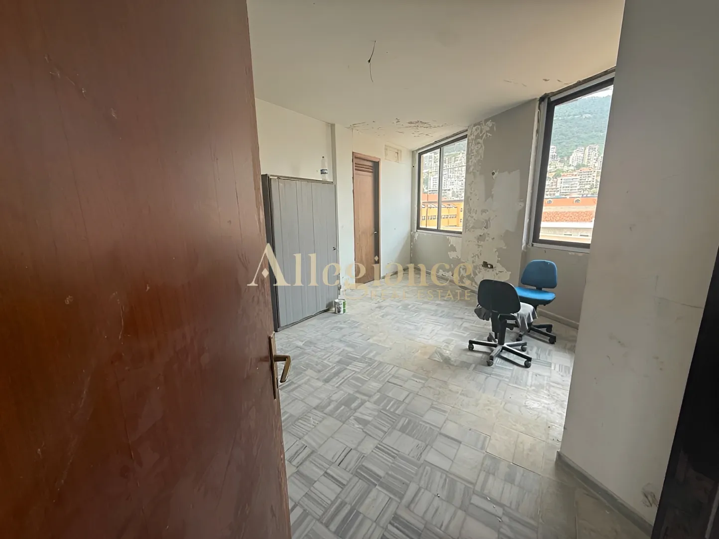Office for rent in Jounieh, Lebanon