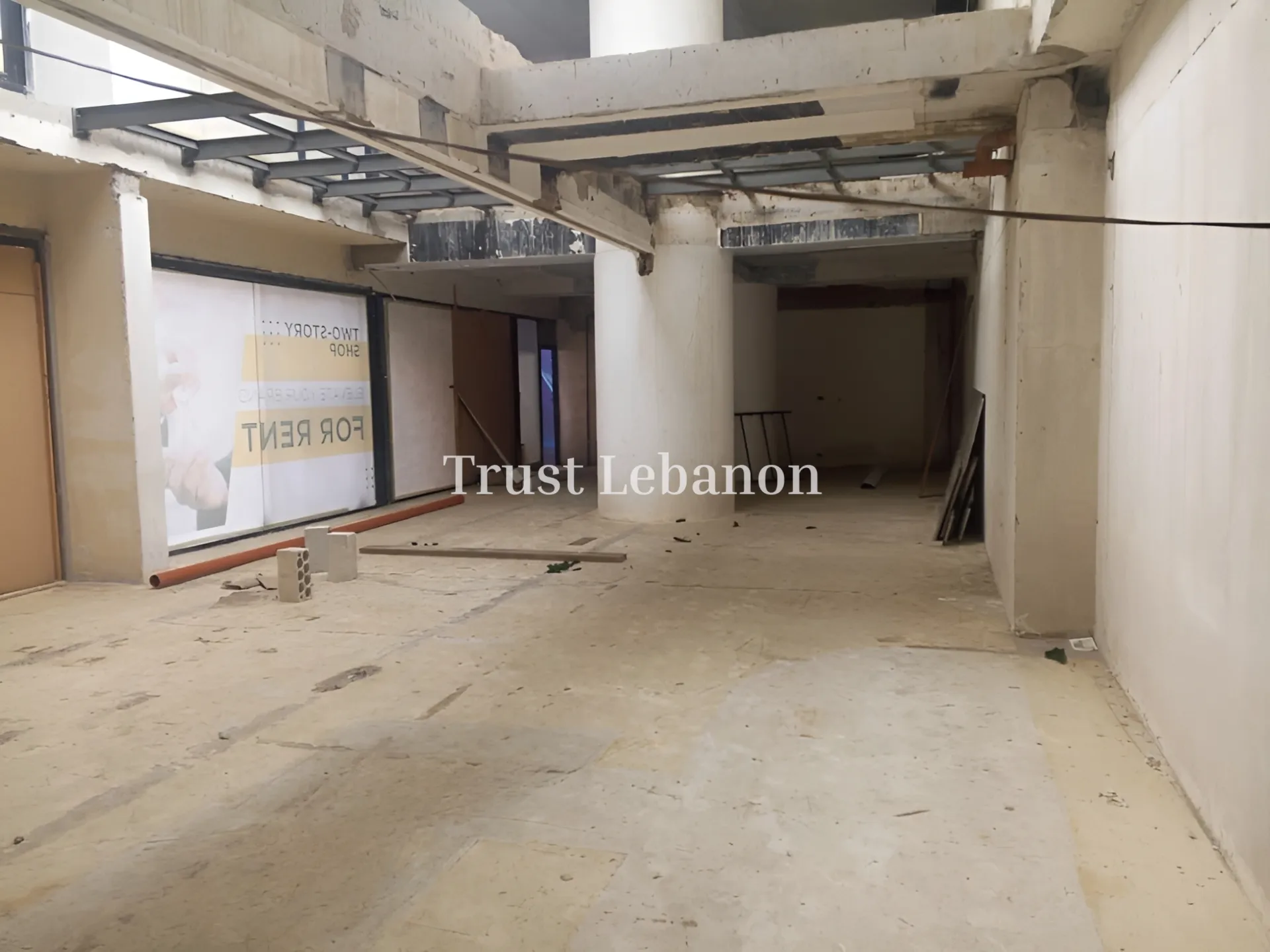 Showroom for rent in Hamra, Beirut, Lebanon