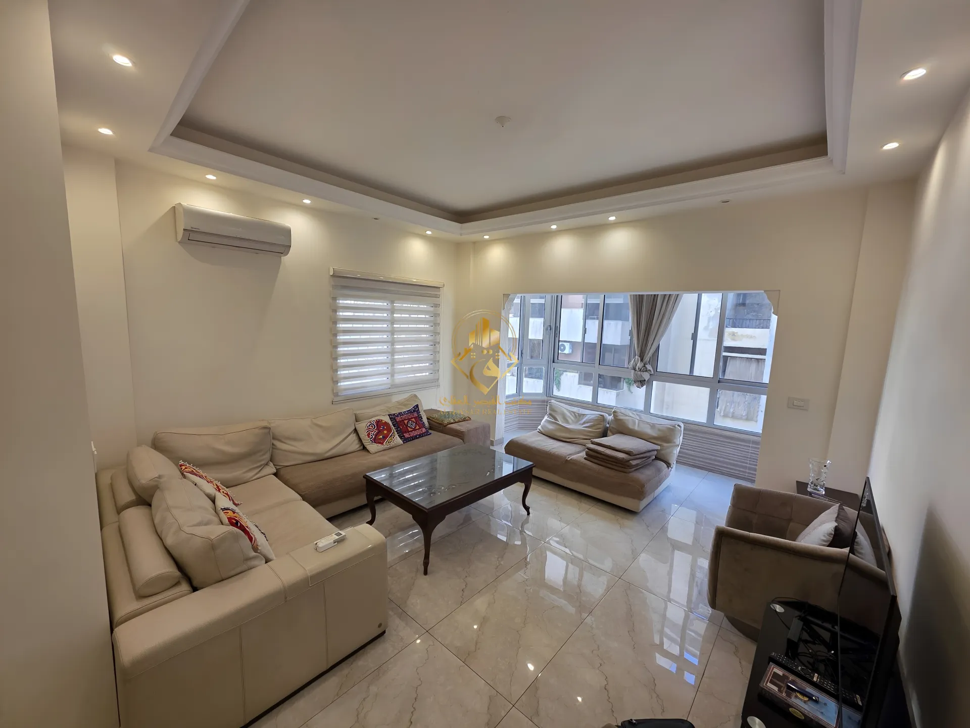 Residential in Ain al mraiseh, beirut, lebanon - 2 bed, 1.0 bath