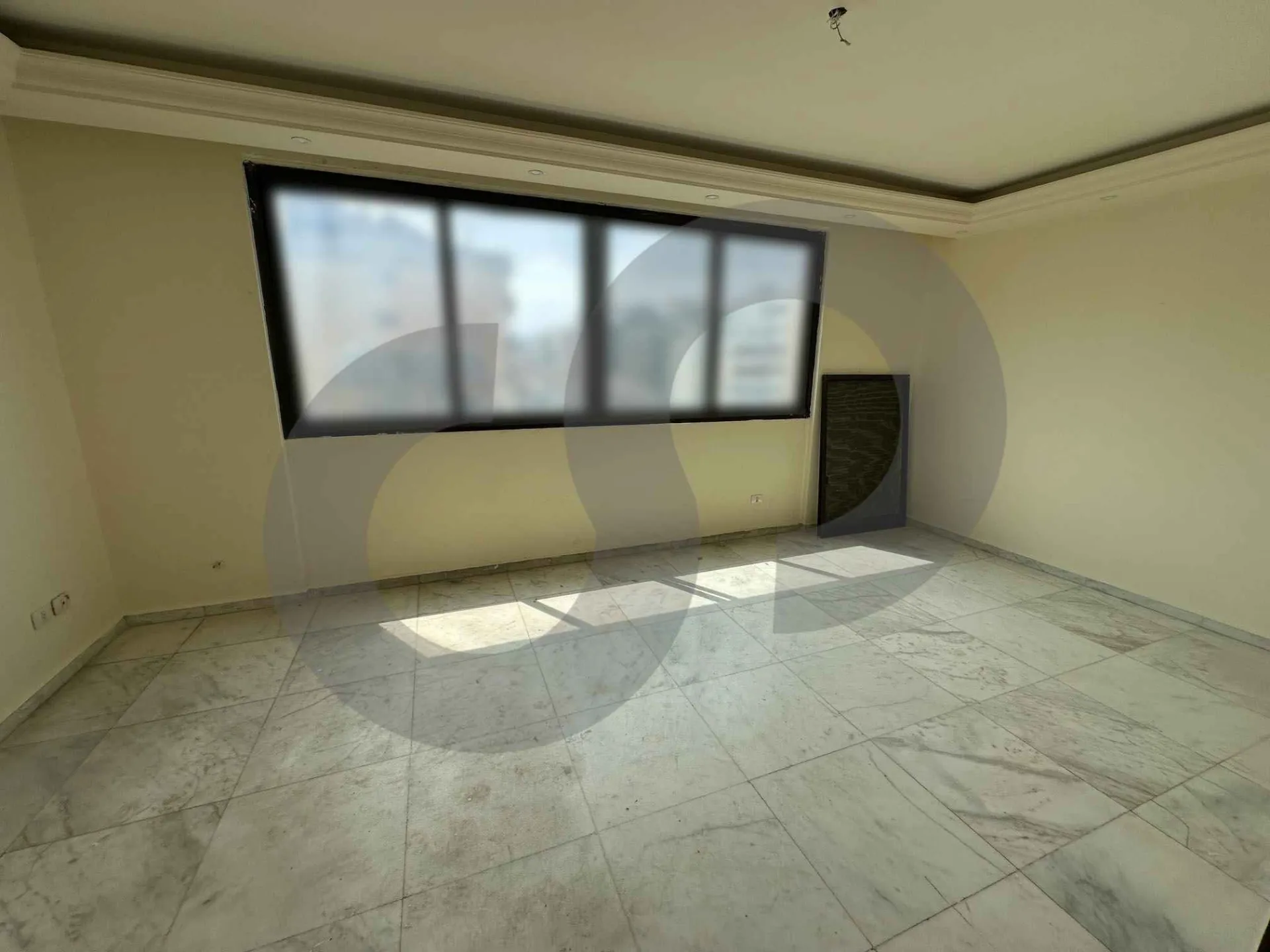 Commercial Property for Rent in Mina