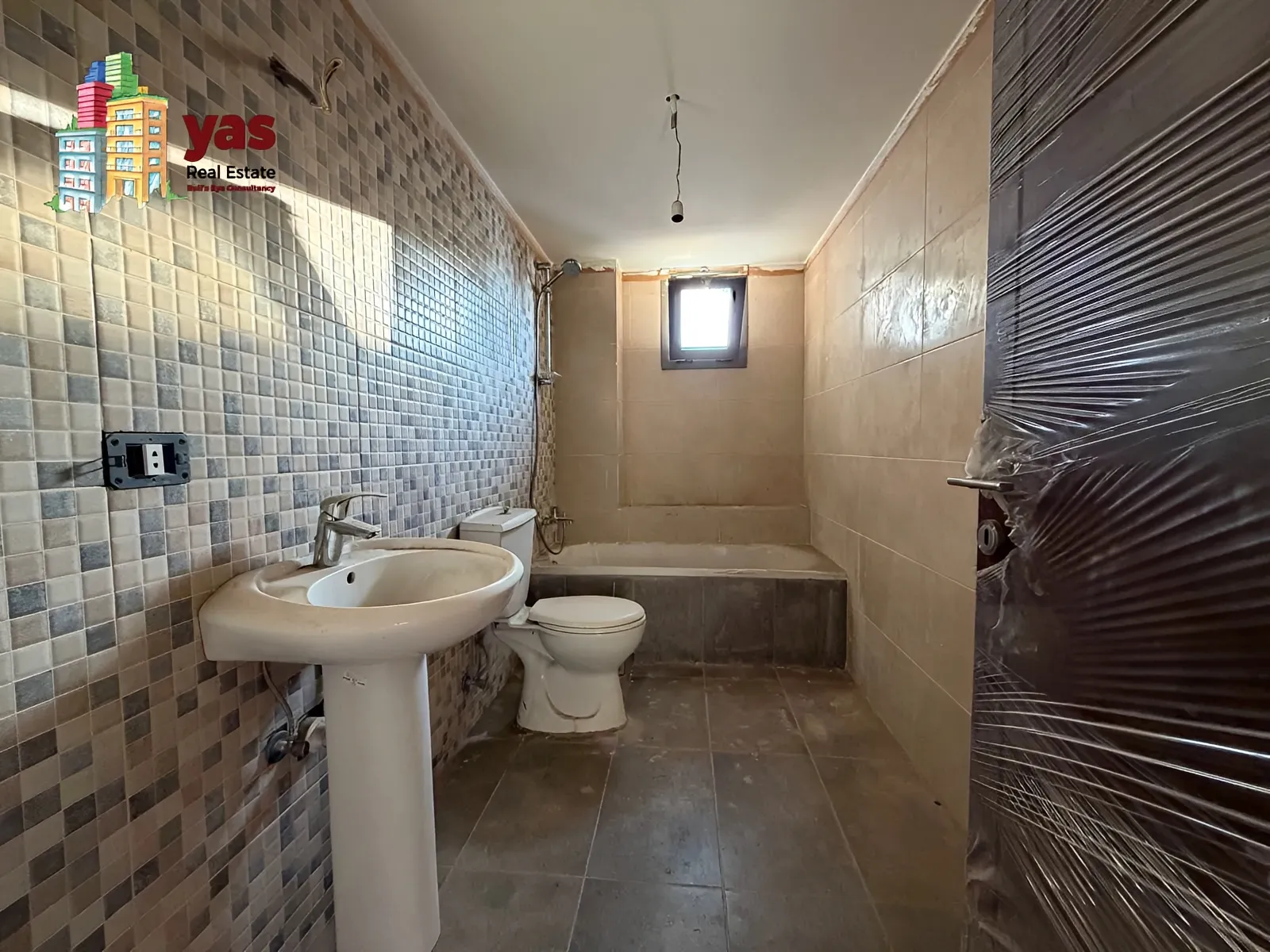 Apartment for Sale in Zouk Mosbeh - 2 bed, 3 bath