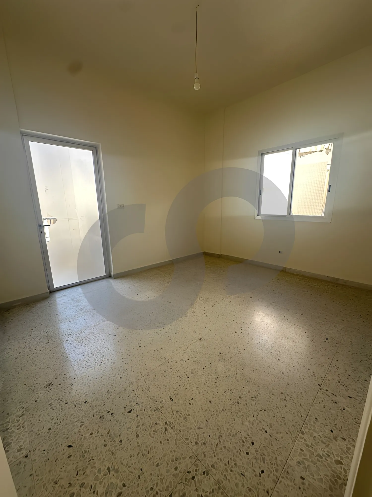 Apartment for Sale in Safra