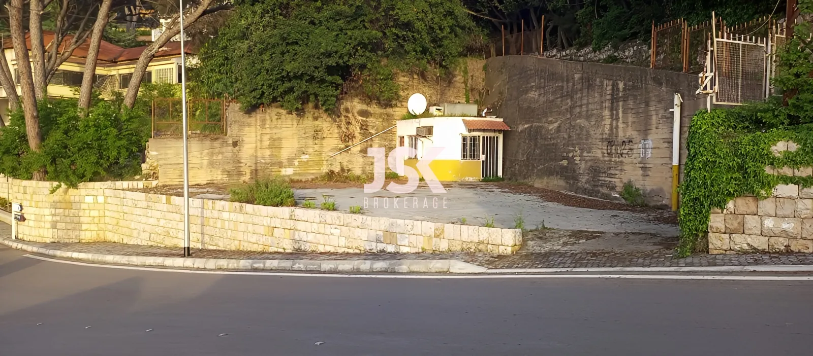 Land for Sale in Cornet Chahwan