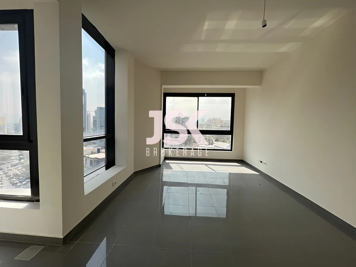 Office for rent in Adlieh, Lebanon