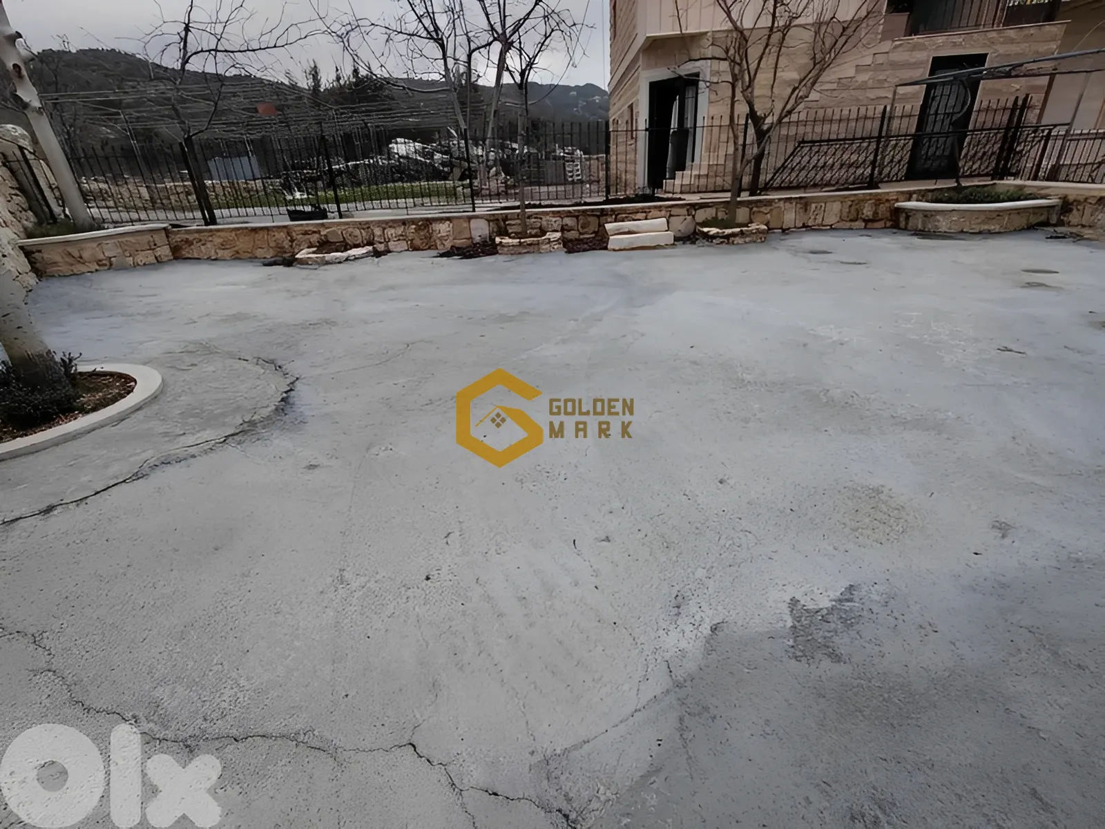 Duplex for Sale in Mechmech - 3 bed, 3 bath