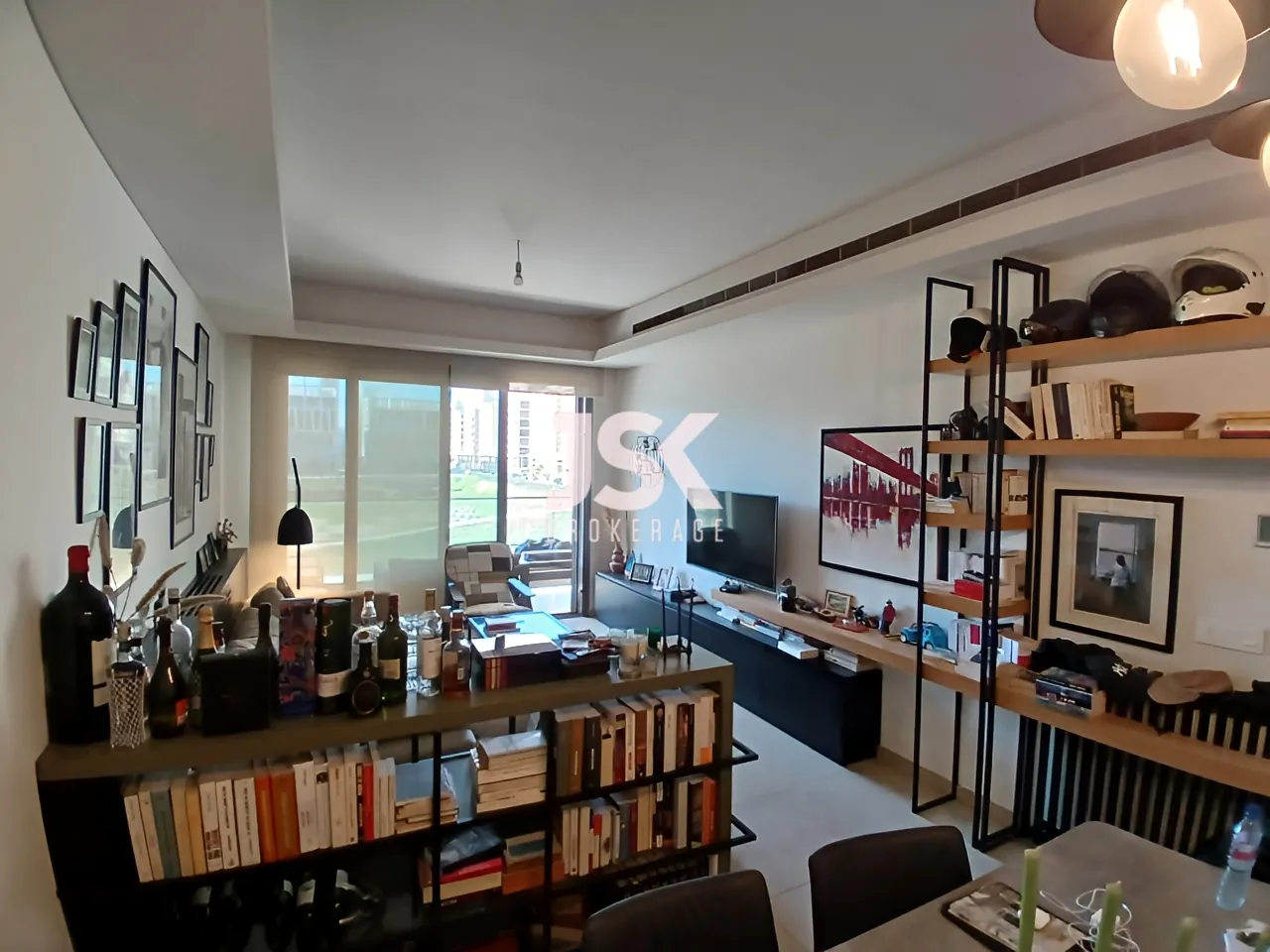 Apartment for Rent in Waterfront City