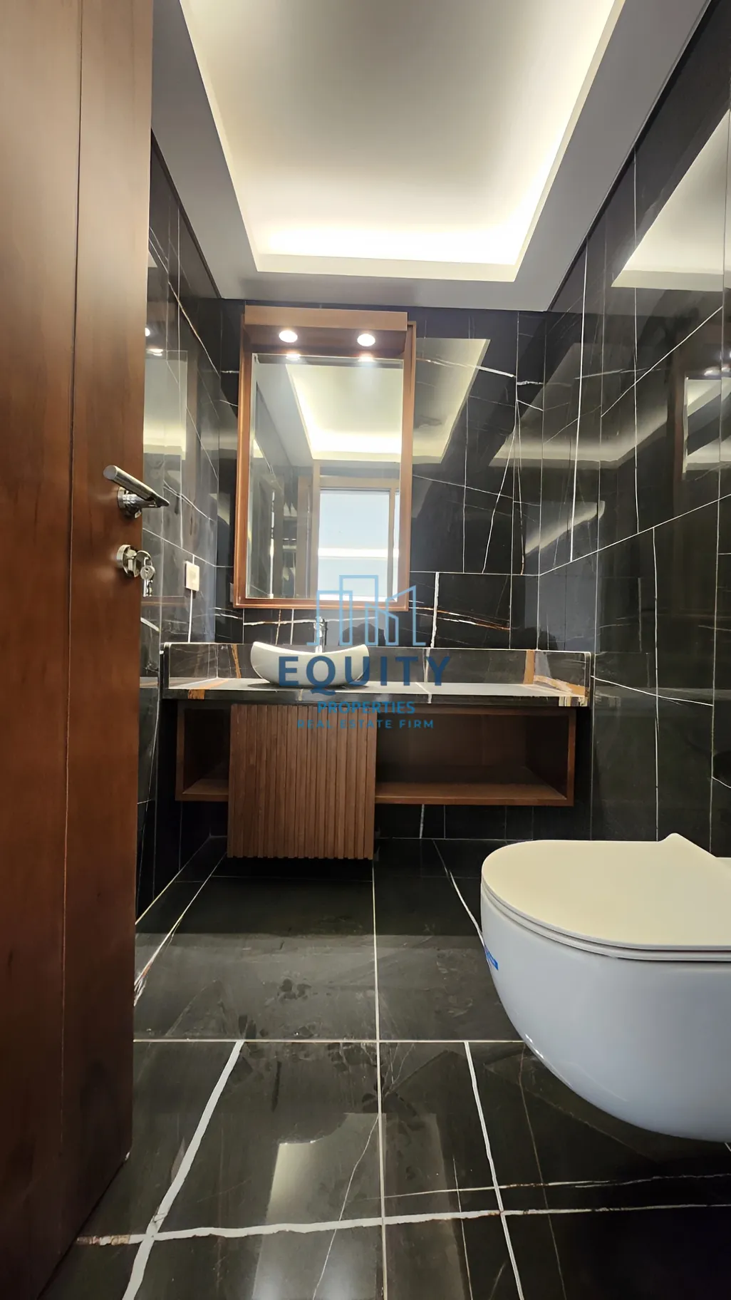 Apartment for sale in Qennabet Broummana, Lebanon - 3 bed, 4 bath