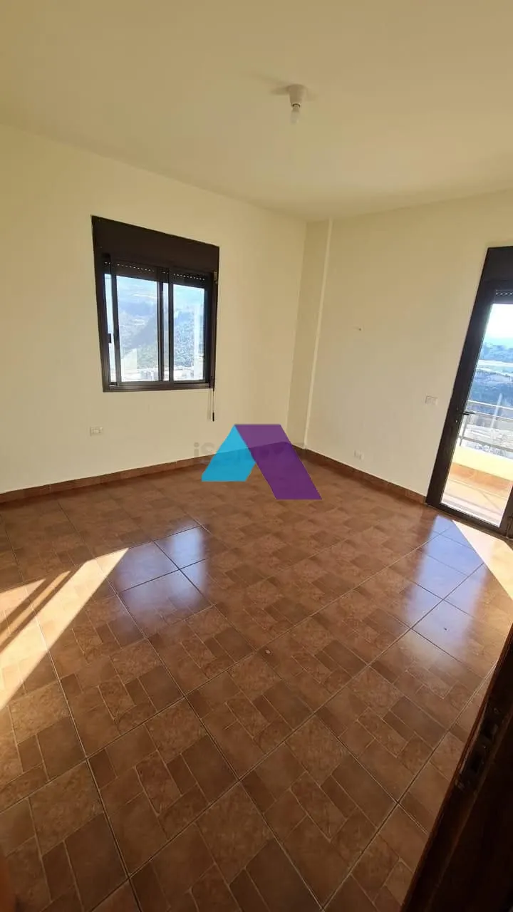 Apartment for Sale in Hosrayel