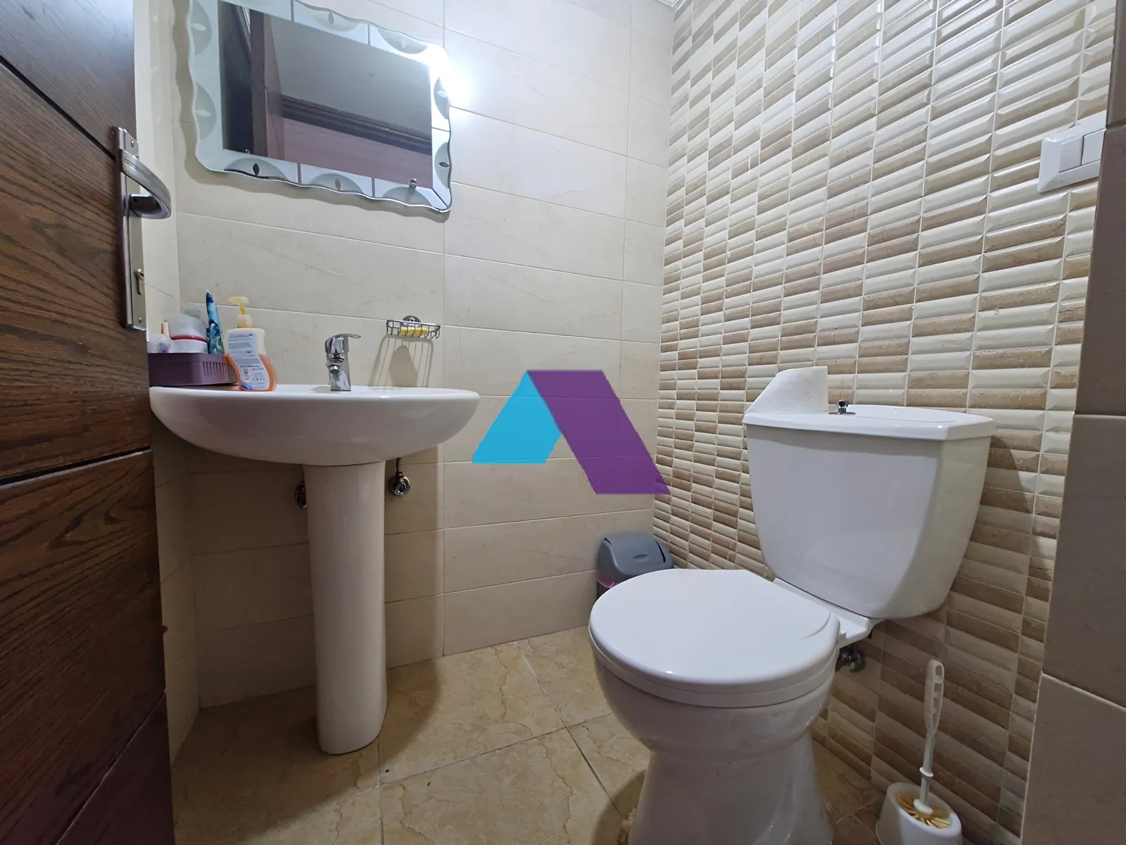 Apartment for Sale in Halat