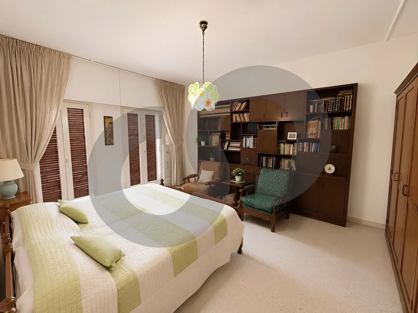 Building for Sale in Ras Al Naba'a
