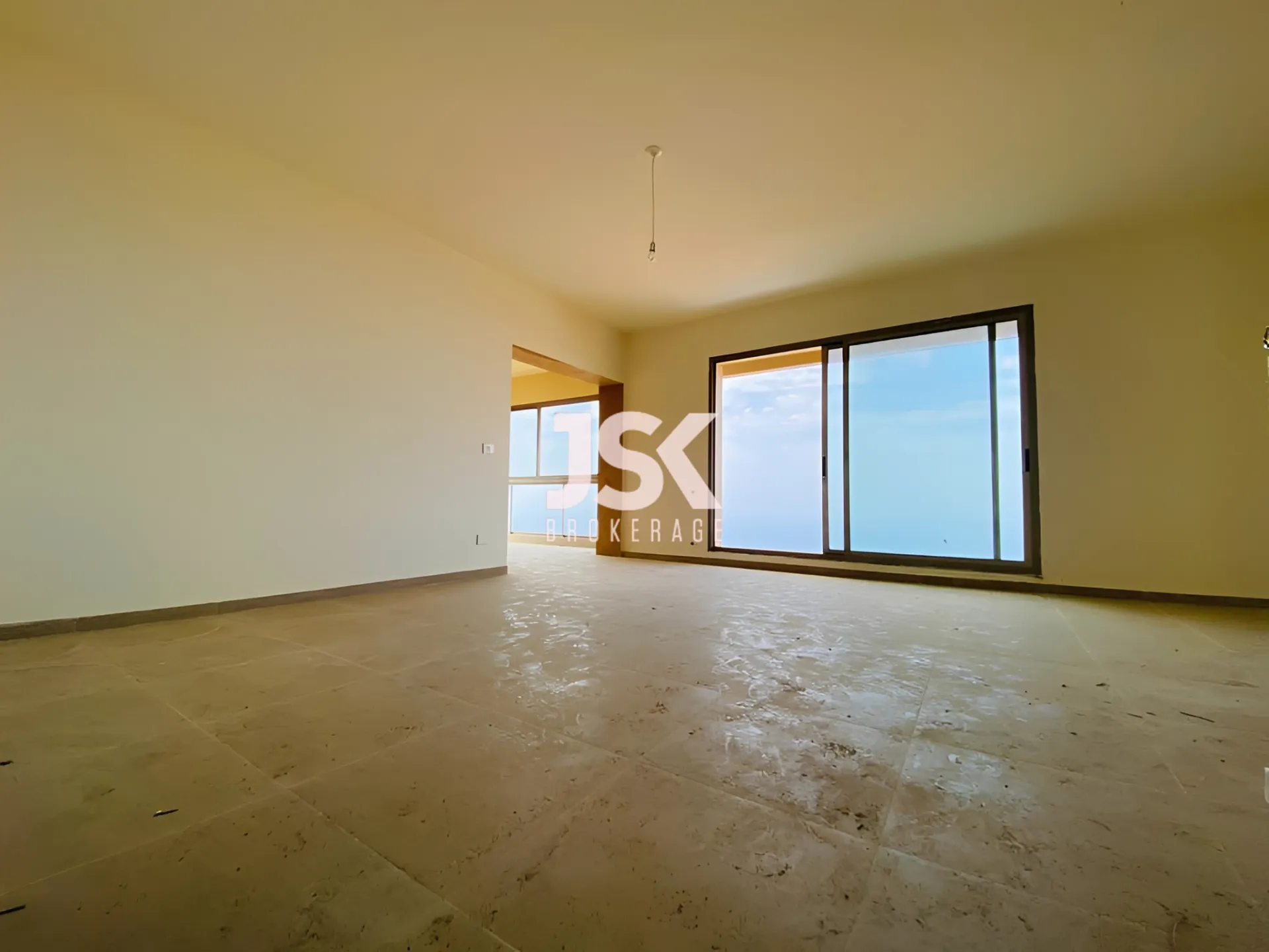 Apartment for Sale in Halat