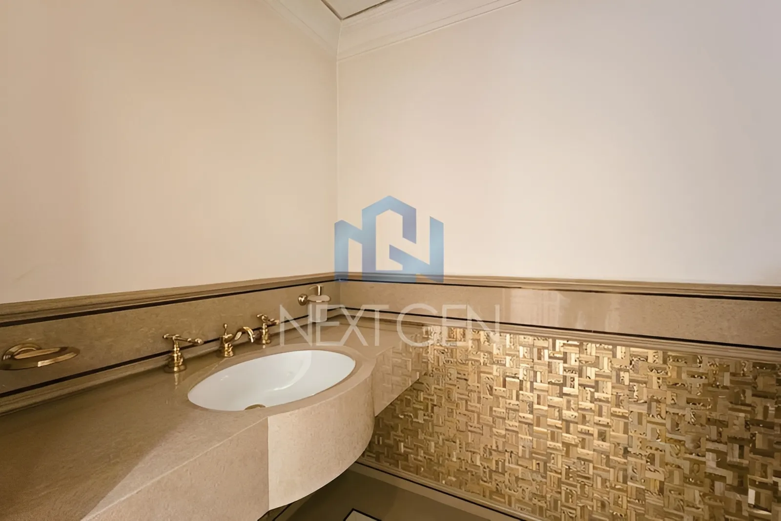 Apartment for Sale in Ramlet El Baida