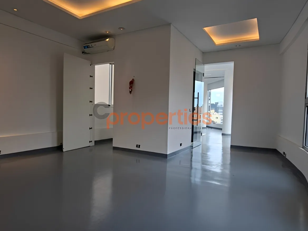 Office for Rent in Achrafieh
