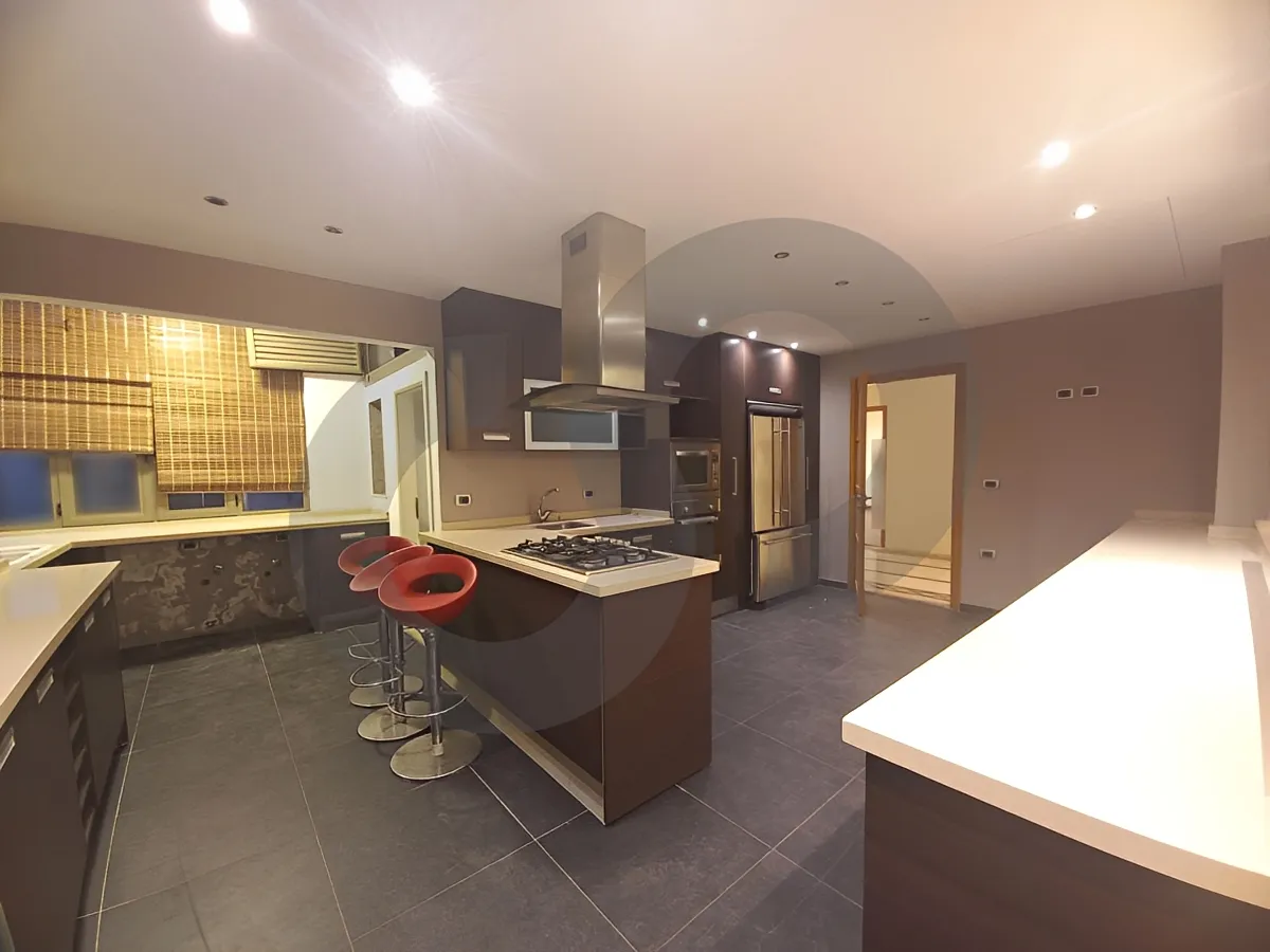 Apartment for Rent in Ramlet El Baida, Bayrut, Lebanon
