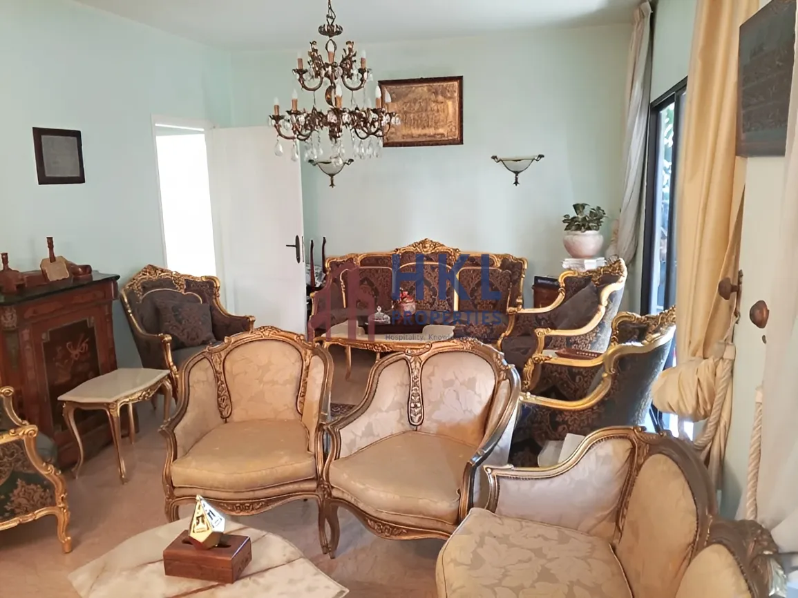 Apartment for sale in Ras El Nabaa