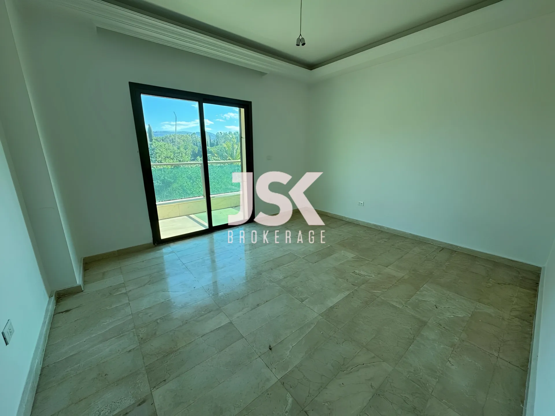 Apartment for Sale in Kaskas, Beirut