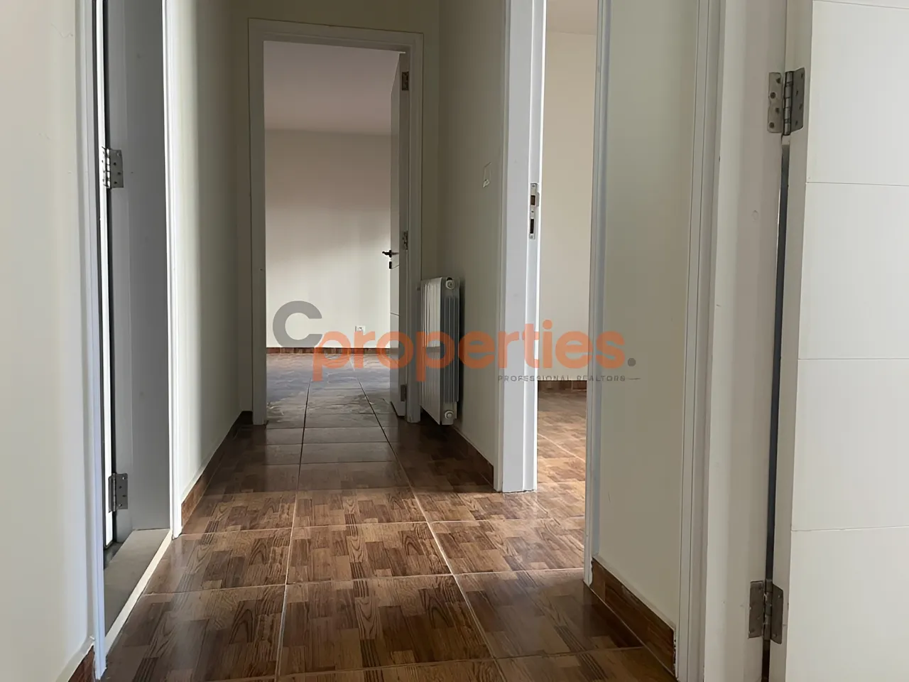 Apartment for Sale in Ballouneh