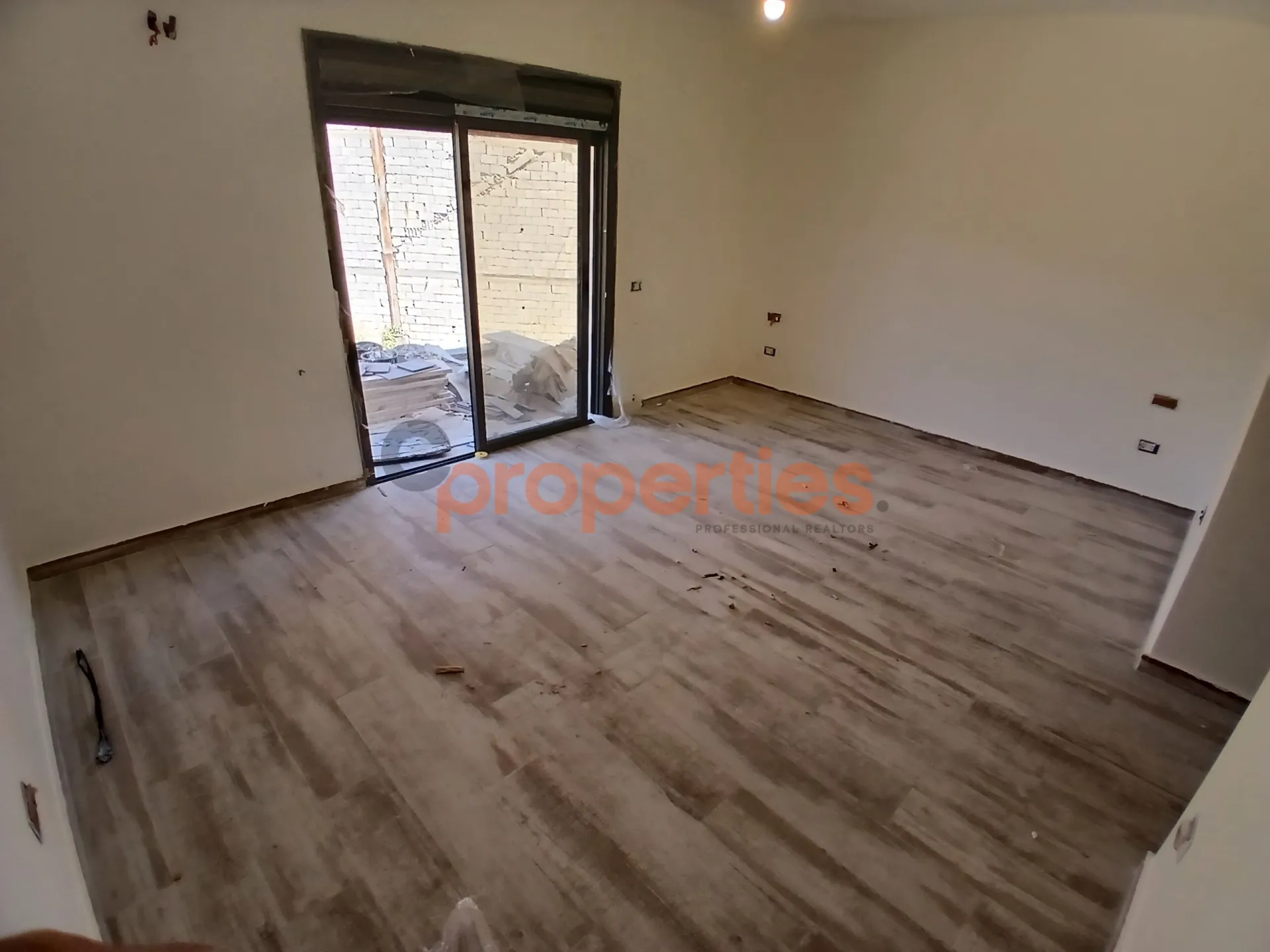 Apartment for Sale in Mar Moussa El Douar