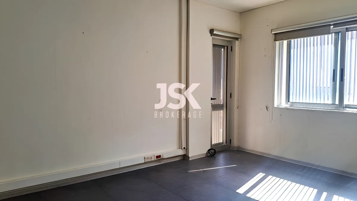 Shop for rent in Hamra, Beirut, Lebanon