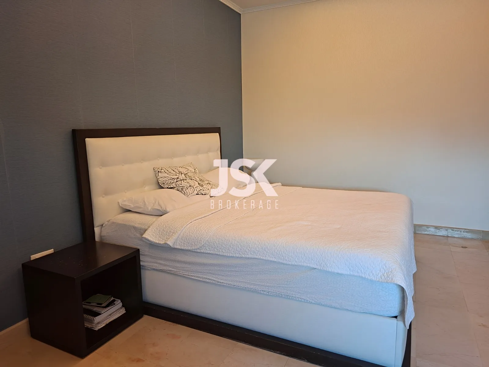 Apartment for Sale in Mar Elias, Beirut