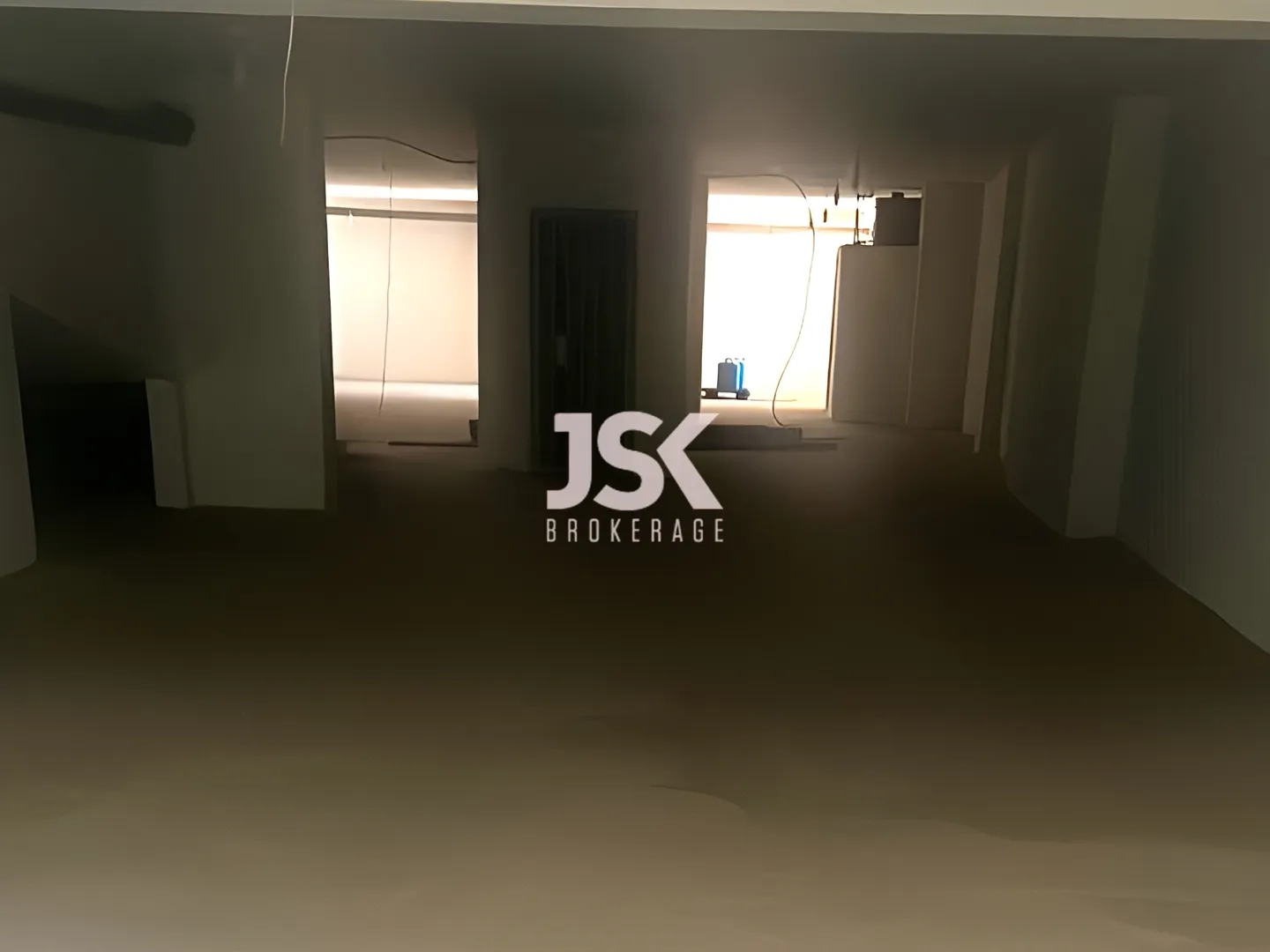 Warehouse for Sale in Fanar