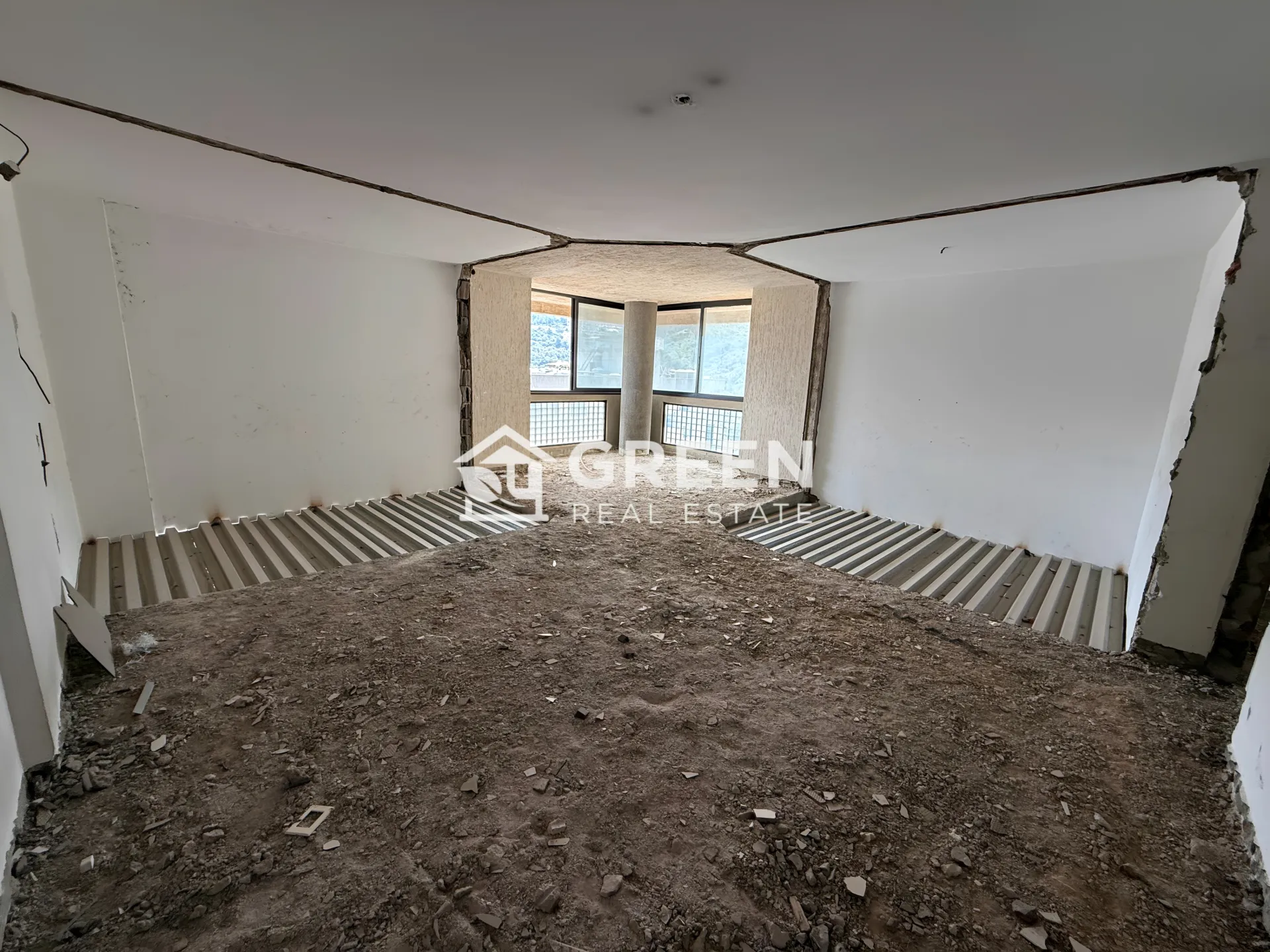 Duplex for sale in Ain saadeh, lebanon